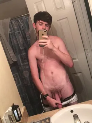 #Masturbation #Bathroom #Dick #Athletic #Twink #Vertical Porn