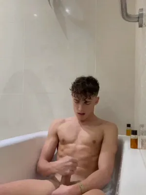 #Blowjob #화장실 #Cumshot #Muscular #Athletic #알몸 #Solo #POV #목욕 #Bareback #게이 #Fucking #딸딸이 #Curly Hair #Masturbazione #Vertical Porn #Cazzo #Magro #Schiuma Da Bagno #Pelle Bagnata #Ragazzo In Vasca