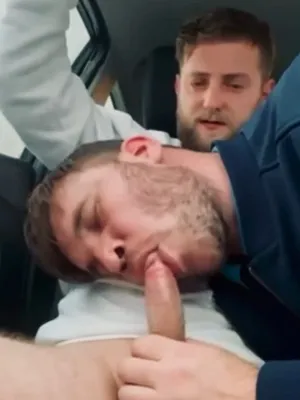 #Blowjob #Auto #Gej #Bearded #Vertical Porn