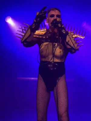 #Rough #Toys #Clamps #Clown #Vertical Porn