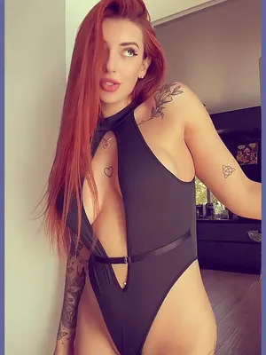 #Amateurs #Big Tits #Brunette #Pussy #Dildo #Shaved #Solo #Onlyfans #Riding Dildo #Fansly #Vertical Porn #Mariia