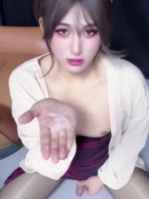 #Asiatky #Transexuálové #Brunetky #Sólo #Šaty #Jerking Off #Kočičí Uši #Vertikální Porno #Bez Koz #Pod Sukní #Cum In Hand