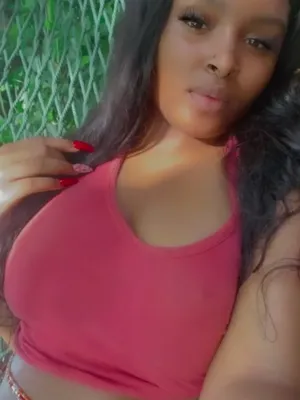 #Ebony #Flashing Tits #Vertical Porn