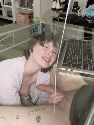 #Amateurs #Teen #Blowjob #Cumshot #Handjob #Braces #Swallow #Short Hair #Suck #Vertical Porn #Nose Piercing