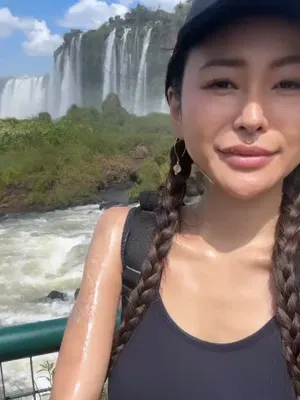 #Asian #Brunette #Onlyfans #ソフト #Rae Lil Black #Vertical Porn #流出 #Onlyfans Models
