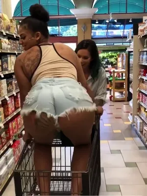 #Twerking #Vertical Porn