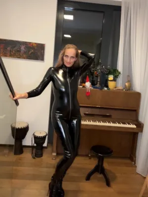 #Blonde #Latex #Czech #Solo #Onlyfans #Vertical Porn #Lusilove Official