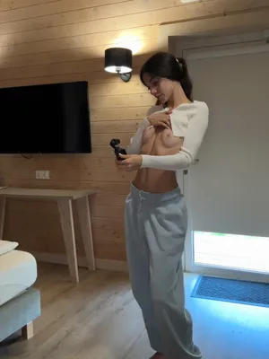 #Náctileté #Brunetky #Malá Prsa #Drobný Holky #Krásný Holky #Sólo #Onlyfans #Škádlení #Sexy #Roztomilé #Skinny #Oryna