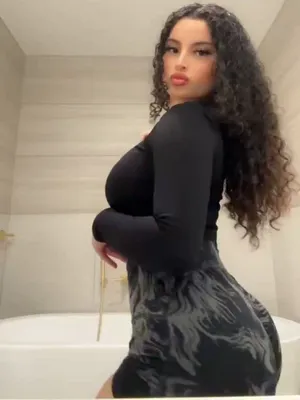 #Brune #Culo #Onlyfans #Capelli Ricci #Porno In Verticale #Tiktok Porn #Perdite #Onlyfans Modelle #Siarlyxo