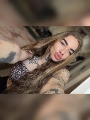 #Tattoo #Onlyfans #Teasing #Photos #Sky Lee69