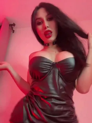 #Transexuálové #Vertikální Porno #Onlyfans Modelky #TS Cloe Whitex