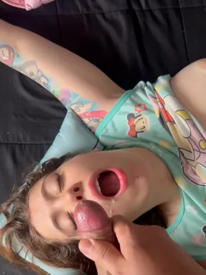 #Amateurs #Blowjob #Tattoo #Cumshot #Stepbrother #Amateur Blowjob #Blowjob Cum In Mouth #Vertical Porn #Mouth Cumshot #En Pijama