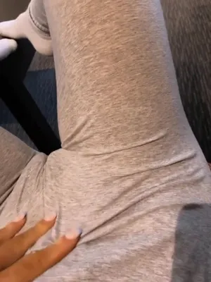 #Onlyfans #Vertical Porn #Leaks #Onlyfans Models #Emma  Moo #Emmdoggerz