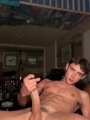 #Masturbation #Big Cock #Athletic #Twink #Vertical Porn