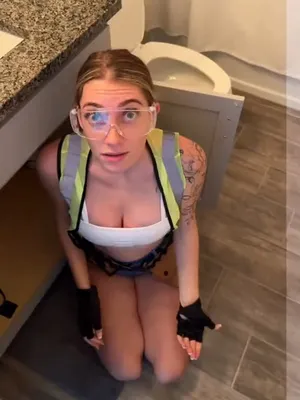 #Onlyfans #Vertical Porn #Leaks #Onlyfans Models #Wildkateee