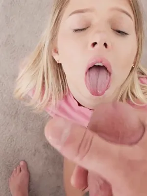 #Blowjob #Brunette #Cumshot #Handjob #Facial #Vertical Porn
