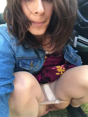 #Amateurs #Pissing #Vertical Porn