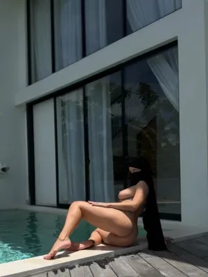 #Big Ass #Pool #Solo #Onlyfans #Teasing #Arab #Hot #Muslim #Sexy #FYP #Vertical Porn #Niqab #Sexy Tiktok #Tiktok18+ #Best Onlyfans #Gala69