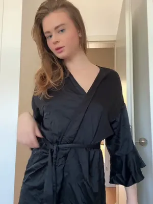 #Amatéři #Náctileté #Brunetky #Kundička #Krásný Holky #Nahatý #Sólo #Mladí #Onlyfans #Škádlení #Svlékání #Žhavé #Domácí Videa #Sexy #Perfektní Zadek #Vertikální Porno #Onlyfans Modelky #Satin Robe #Robe Unveiling #Naked Mirror Tease