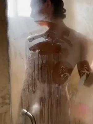 #Amateurs #Shower #Vertical Porn