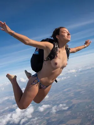 #Nus #Sport #Photos #Photos Nouvelle Génération #Chatte De Lycée #Skydive