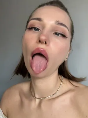 #Amatéři #Onlyfans #Xichtíky #Vertikální Porno #Piercing V Nose #Kris Amber