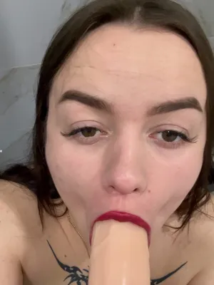 #Brunette #Tattoo #Dildo #Solo #Onlyfans #Kuszenie #Dildo Blowjob #Big Natural Tits #Sweet Baby Mary
