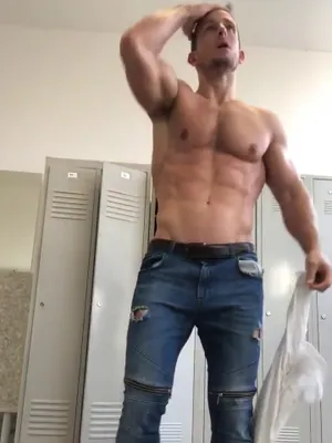 #Muscular #Onlyfans #Vertical Porn #Leaks #Onlyfans Models #Jakubstefano #Jakubstefano23