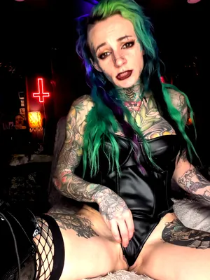#Amateure #Tätowierung #Mastubieren #Solo #Onlyfans #Tätowierte Mädchen #Bunte Haare #Tätowierte Große Titten #Heißes Tätowiertes Mädchen #Alternative Mädchen #FYP #Sexy Tätowierte Mädchen #Beste Onlyfans #Illana