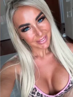 #Amateurs #MILF #Beautiful #Czech #Solo #Onlyfans #Hot #Belly Piercing #Hot Milf #Leaks #Lucysea