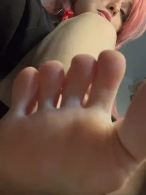 #Amateurs #Cosplay #Foot Fetish #Footjob #Solo #Onlyfans #Soles #Anime #Pink Hair #Fansly #Toes #Barely Legal #Anime Cosplay #Foot Worship #Sexy Feet #Alt Girl #Alternative Girl #Vertical Porn #Giantess #Feettotheface #Tiny #Fansly Girl #Elise x