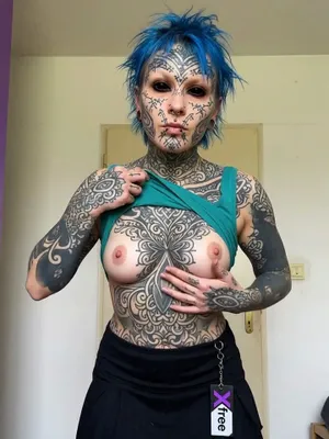 #Aficionados #Tatuaje #Piercing #Minifalda #Caída De Tetas #Emo #Chicas Tatuadas #Punk #Chica Emo #FYP #Viral #Tiktok Porn #Piercing En La Nariz #Filtraciones #Fugas De Instagram #Tiktok18+ #Fugas De Chica Amateur #Nextgen Vids #Black Eyes