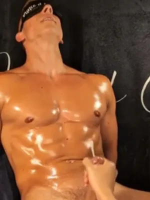 #Cumshot #Handjob #Oiled #Muscular #Blindfolded #POV #Gay #Self Cum Eating