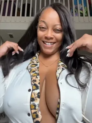 #Big Tits #Ebony #Onlyfans #Vertical Porn #Leaks #Onlyfans Models #Laddyreddllc