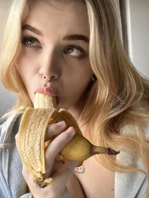 #Náctileté #Kouření Péra #Blondýnky #Banán #Češky #Onlyfans #Škádlení #Jídlo #Děvky #Velký Přírodní Kozy #Fotky #Piercing V Nose #Danyelkaxo