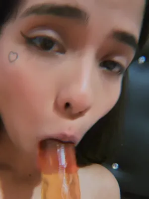 #Amadoras #Morena #Latinas #Vibrador #Onlyfans #Chupar #Chupada No Dildo #Closeup #Pornô Vertical #Chupando Dildo #Garganta Profunda #Sirena Rozhevy