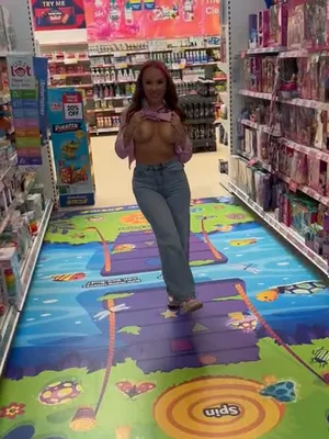 #Amateurs #Big Tits #Public Flashing #Flashing Tits #Vertical Porn