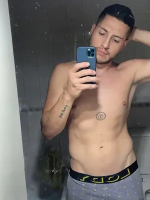 #Onlyfans #Vertical Porn #Leaks #Onlyfans Models #Agus Leska #Leska242