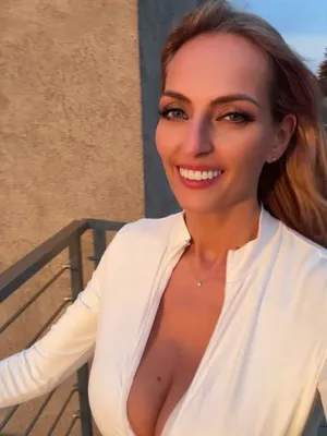 #MILF #Blonde #Solo #Onlyfans #Hot #Hot Milf #Vertical Porn #Mama Lusi