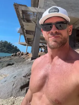 #Public #Beach #Solo #Onlyfans #Outdoor #Johnny Sins #Leaks #Onlyfans Models #Sunglasses