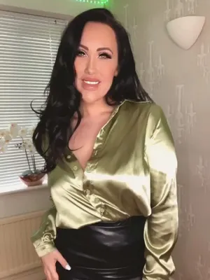 #Mamá #Tetas Grandes #Morena #Onlyfans #Vertical Porn #Filtraciones #Modelos De Onlyfans #Becky X Dee