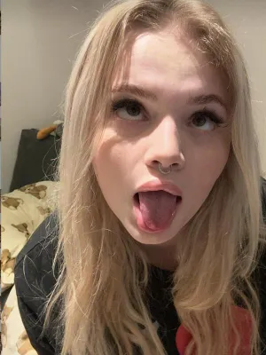 #Mignon #Blonde #Piercing Tétons #Tchèque #Onlyfans #Salopes #Gros Nichons Naturels #Photos #Piercing Au Nez #Rondes #Danyelkaxo