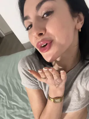 #Aficionados #Adolescentes #Morena #Tetas Pequeñas #Solo #Onlyfans #Provocación #Sexy #Cabello Negro #Adolescente Morena #Vertical Porn #Darianaa