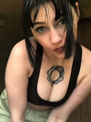 #Mignon #Tatouage #Belle #Onlyfans #Allumeuse #Cheveux Noirs #FYP #Vertical Porn #Synergy Vibe