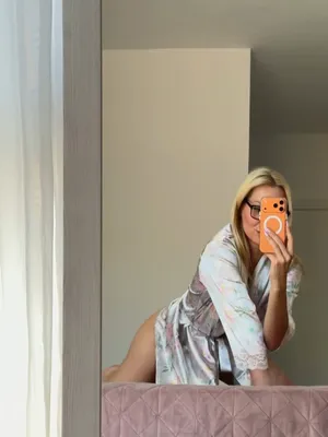 #Amateurs #Blonde #Glasses #Mirror #Solo #Onlyfans #Teasing #Sexy #Sexy Body #Robe #Mirror Selfie
