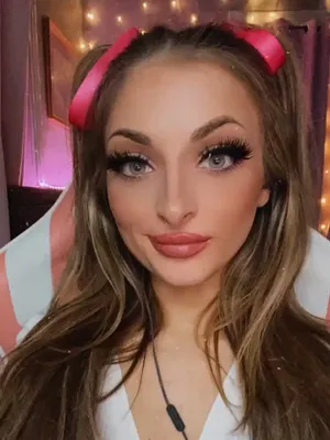 #Beautiful #Onlyfans #Pink Hair #Vertical Porn #Leaks #Onlyfans Models #Bunnydollxo