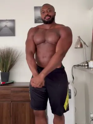#Ebony #Muscular #Onlyfans #Vertical Porn #Leaks #Onlyfans Models #Cocoa Muscle