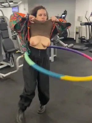 #Public #Brunette #Gym #Flashing Tits #Natural Tits #Vertical Porn #Quinn Finite