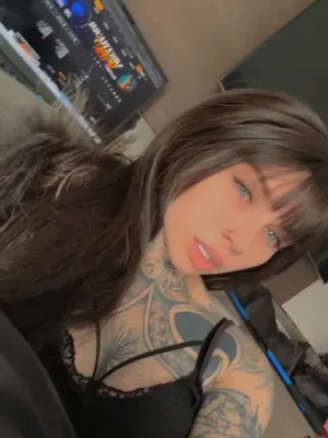 #Tattoo #Beautiful #Solo #Onlyfans #Horny #Hot #Natural Tits #Sexy #Cute Girl #Tattoo Girl #Bangs