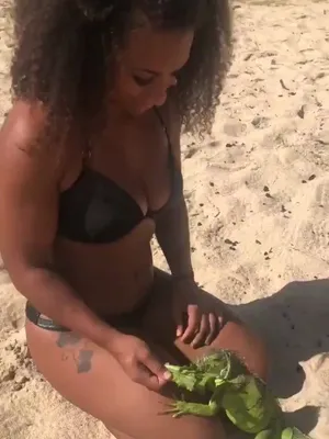 #Brunette #Onlyfans #Vertical Porn #Leaks #Onlyfans Models #The Real Hoopz